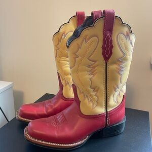RARE Acme Two Toned Red Leather Coastal Cowgirl Boots 7.5M Western Ranch